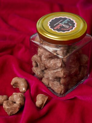 Cashew Dragees Hand - Made (120 GMS)