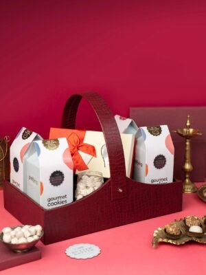 Butter Batter Deluxe Gourmet Hamper – 4 Cookie Boxes, Dragees & Hazelnut Dynamite